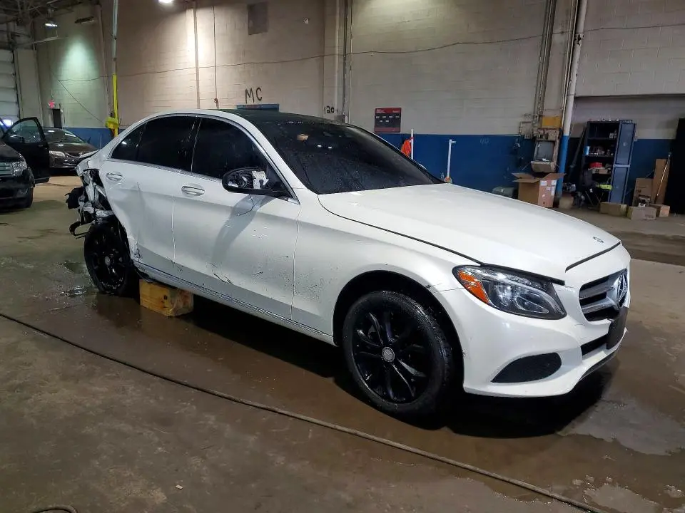 2015 MERCEDES-BENZ C 300 4MATIC  