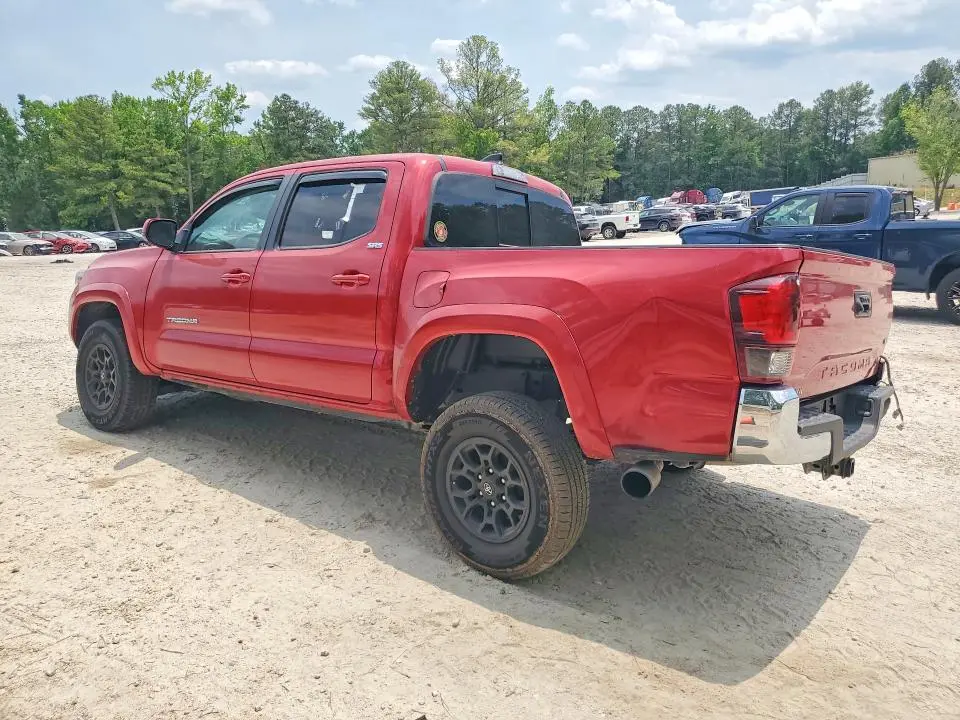 2022 TOYOTA TACOMA SR5 V6  