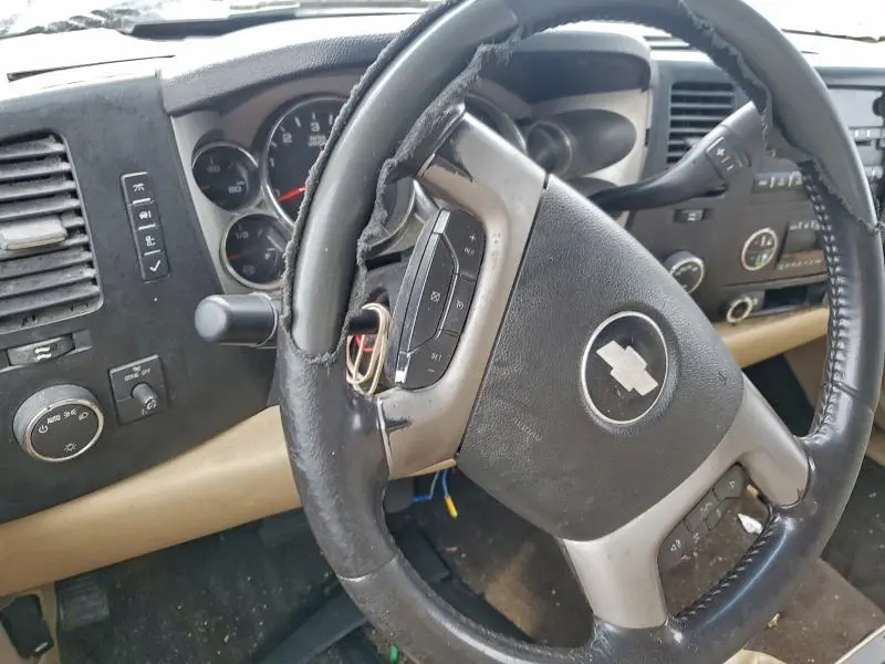 2010 CHEVROLET SILVERADO K1500 LT  