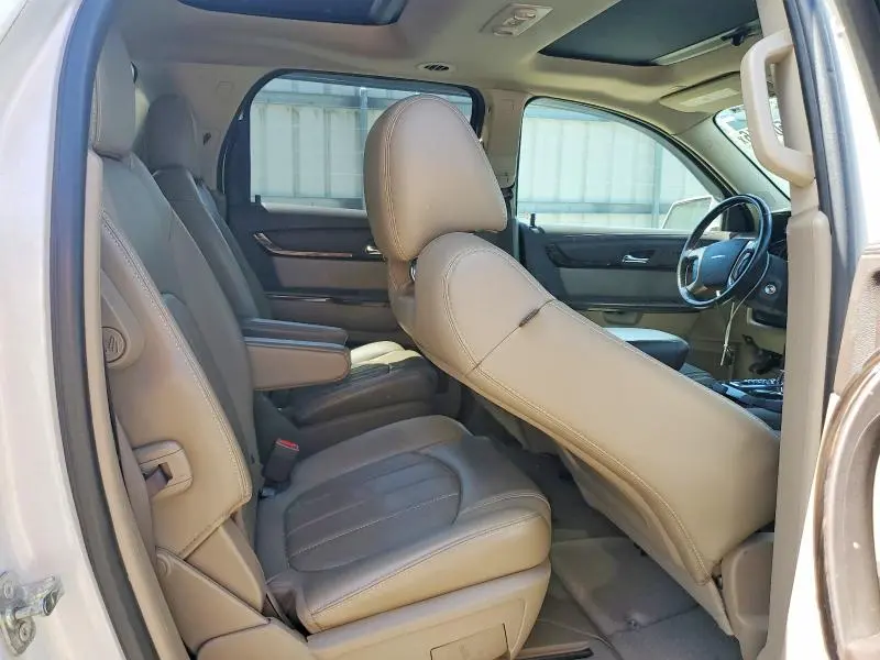 2016 GMC ACADIA DENALI  