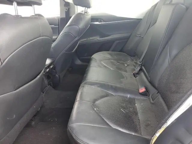 2018 TOYOTA CAMRY XSE  