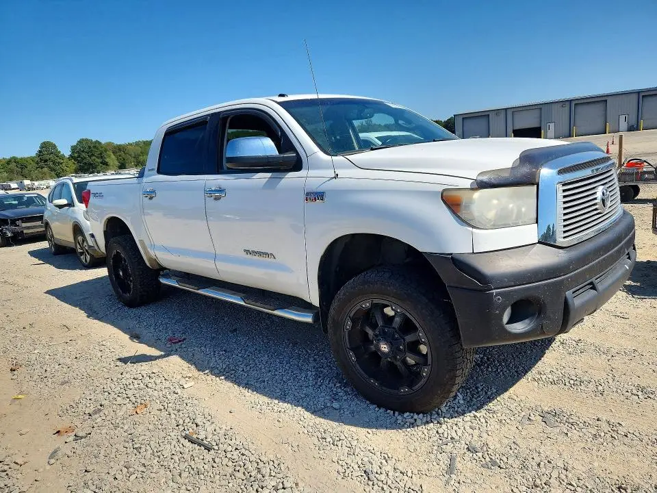 2012 TOYOTA TUNDRA CREWMAX LIMITED  