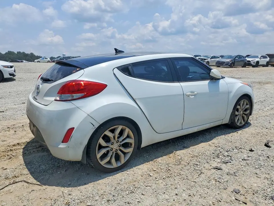2015 HYUNDAI VELOSTER BASE  