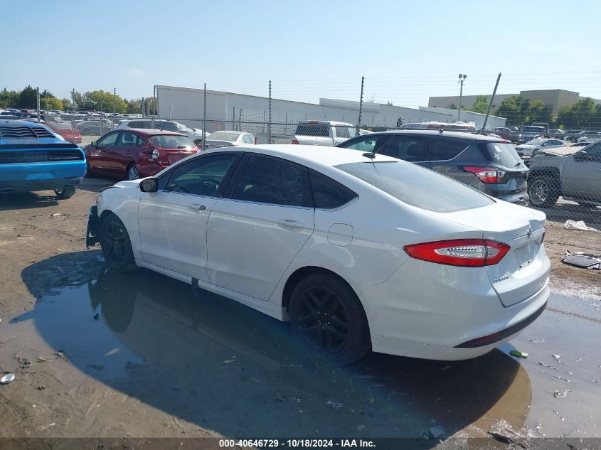 2015 FORD FUSION SE