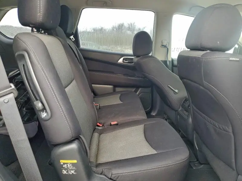 2017 NISSAN PATHFINDER S  