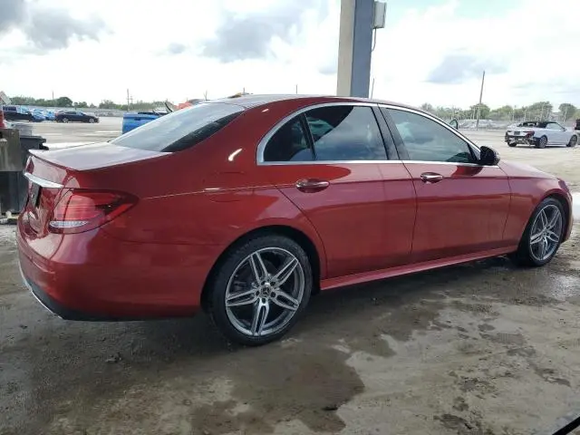 2019 MERCEDES-BENZ E 300  