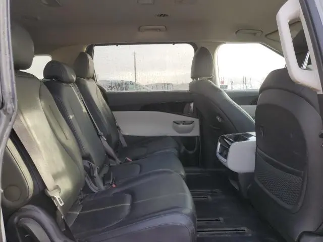 2022 KIA CARNIVAL EX  