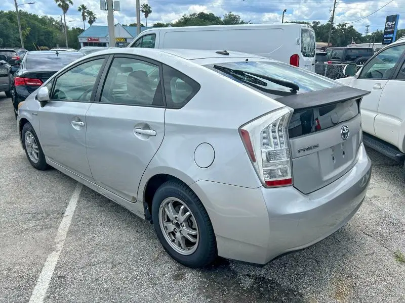2010 TOYOTA PRIUS II  
