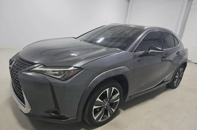 2022 LEXUS UX 200 BASE  