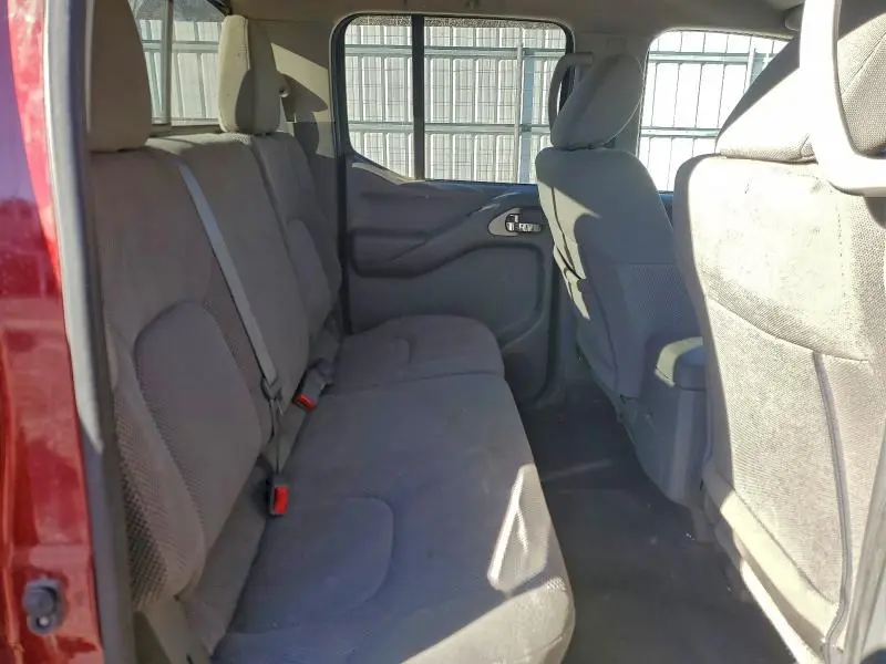 2019 NISSAN FRONTIER S  