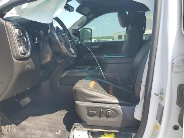 2020 GMC SIERRA K2500 AT4  