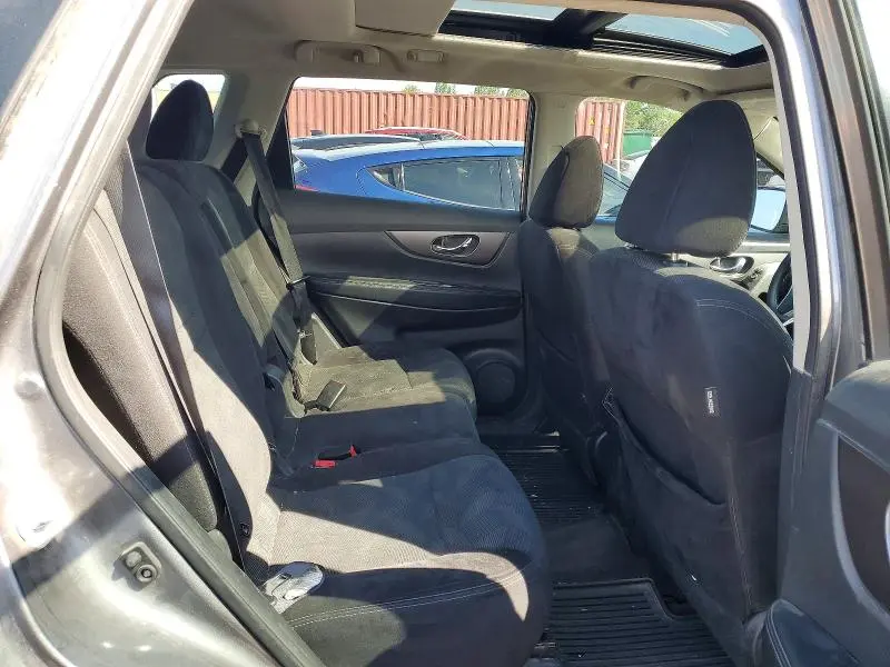 2016 NISSAN ROGUE S  