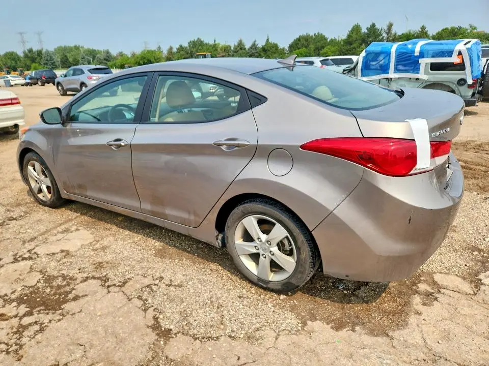 2012 HYUNDAI ELANTRA GLS  