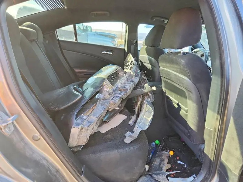 2012 DODGE CHARGER SE  