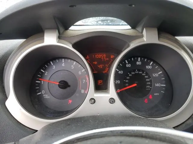 2011 NISSAN JUKE S  