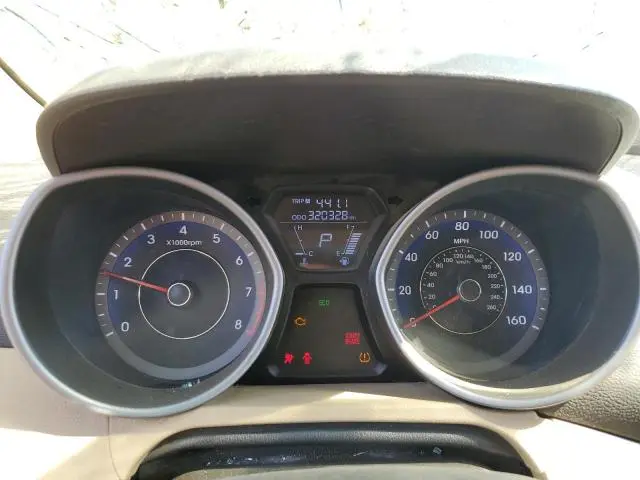 2012 HYUNDAI ELANTRA GLS  