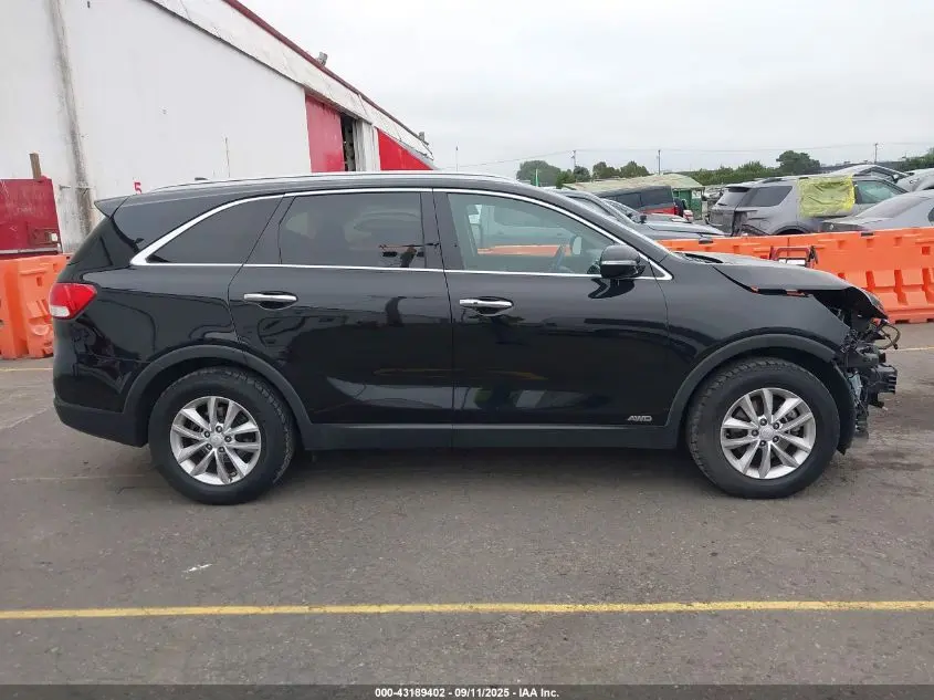 2017 KIA SORENTO 2.4L LX