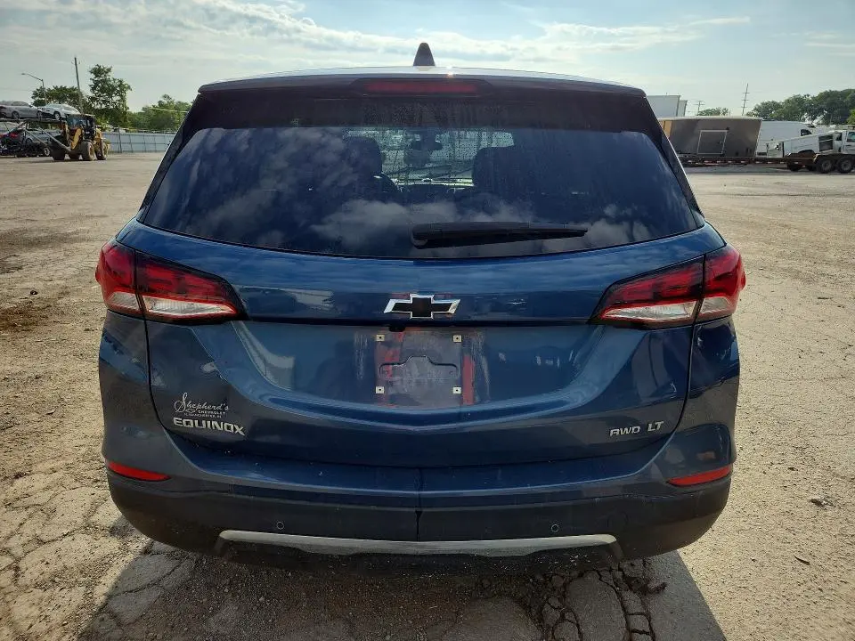 2024 CHEVROLET EQUINOX LT  