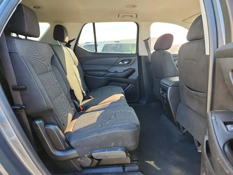 2019 CHEVROLET TRAVERSE LS  