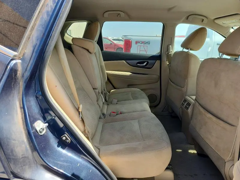 2015 NISSAN ROGUE SV  
