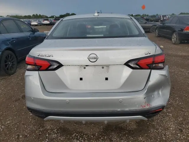 2023 NISSAN VERSA SV  
