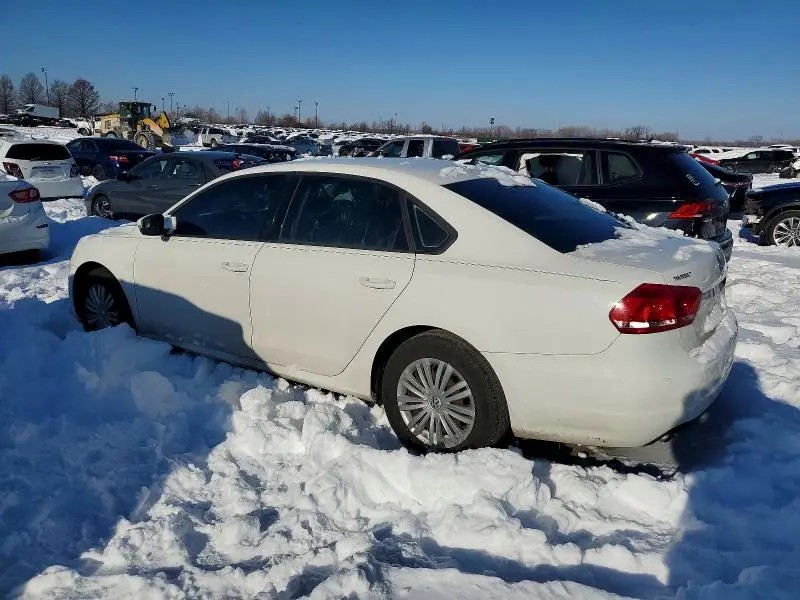 2014 VOLKSWAGEN PASSAT S  