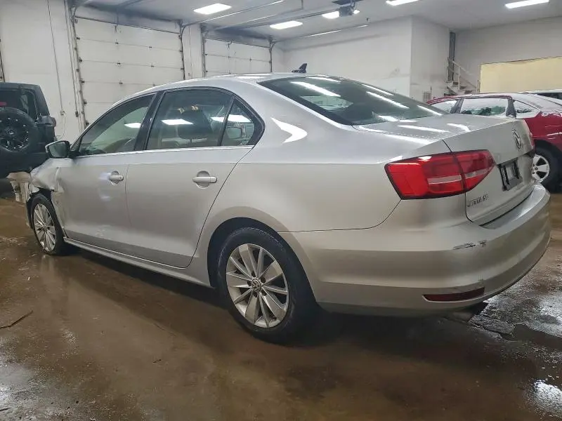 2015 VOLKSWAGEN JETTA SE  