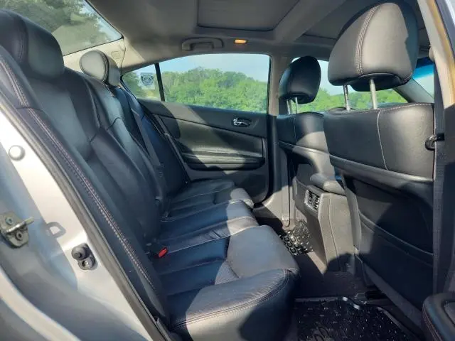 2012 NISSAN MAXIMA S  