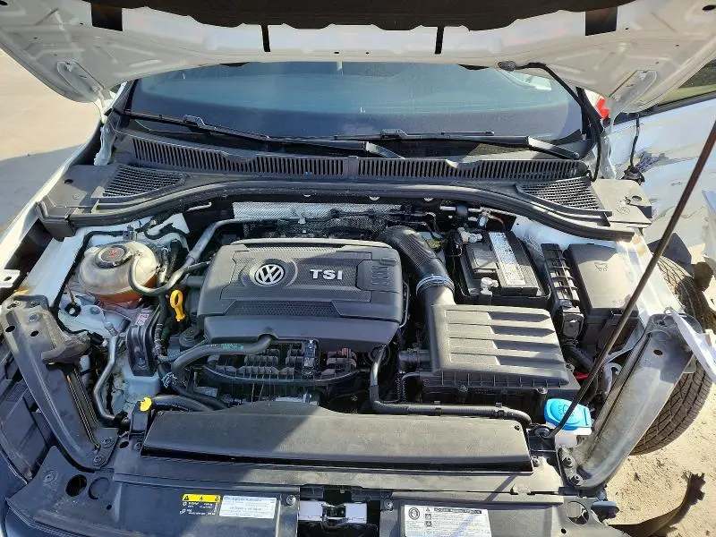 2019 VOLKSWAGEN JETTA GLI  