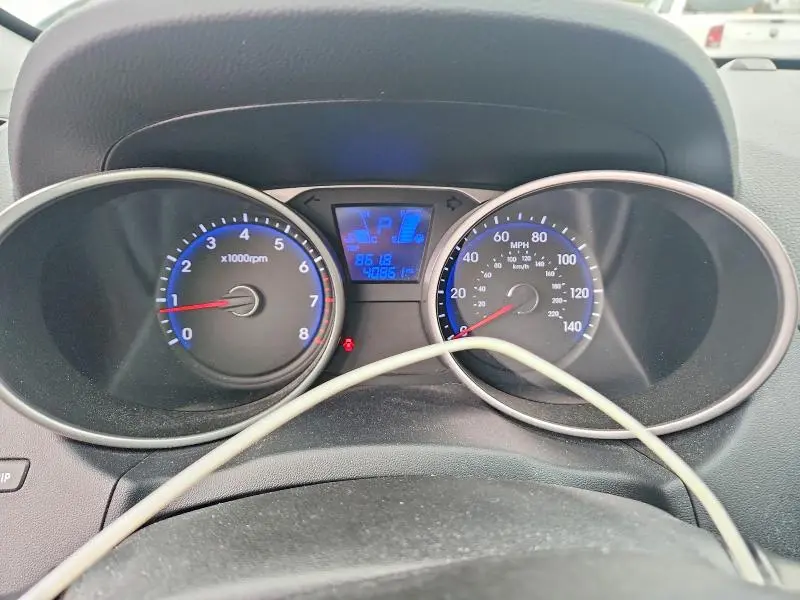 2013 HYUNDAI TUCSON LIMITED  