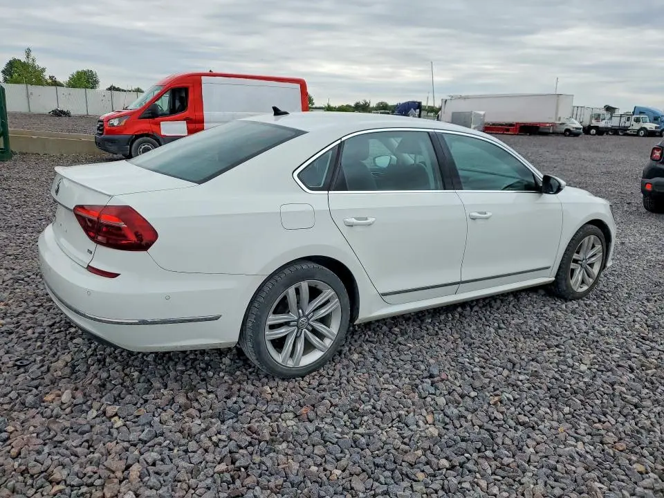 2017 VOLKSWAGEN PASSAT SEL PREMIUM  
