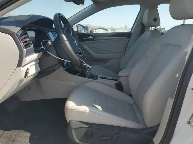 2023 VOLKSWAGEN JETTA SE  