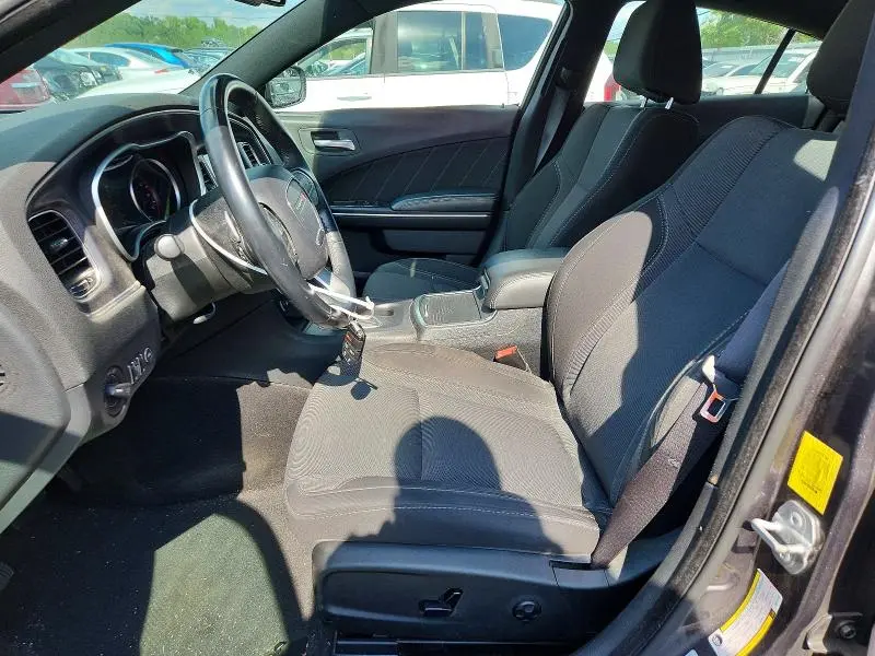 2016 DODGE CHARGER SXT  