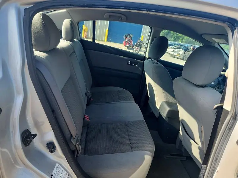 2011 NISSAN SENTRA 2.0  