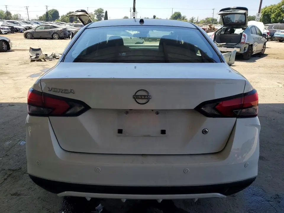 2023 NISSAN VERSA S  
