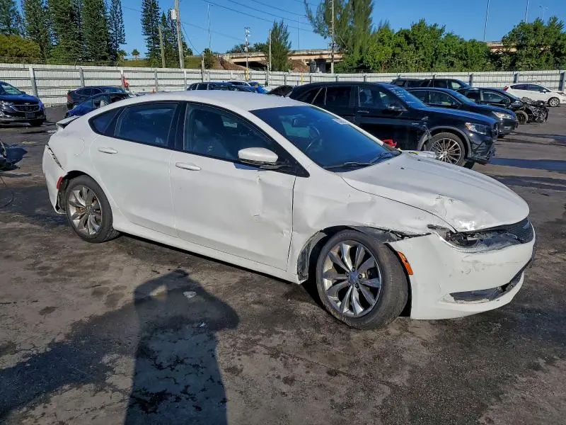 2015 CHRYSLER 200 S  
