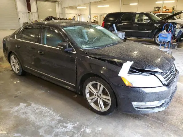 2014 VOLKSWAGEN PASSAT