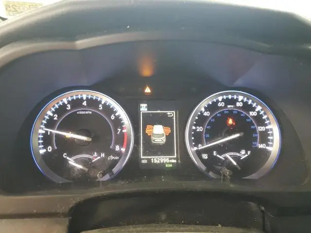 2017 TOYOTA HIGHLANDER SE  