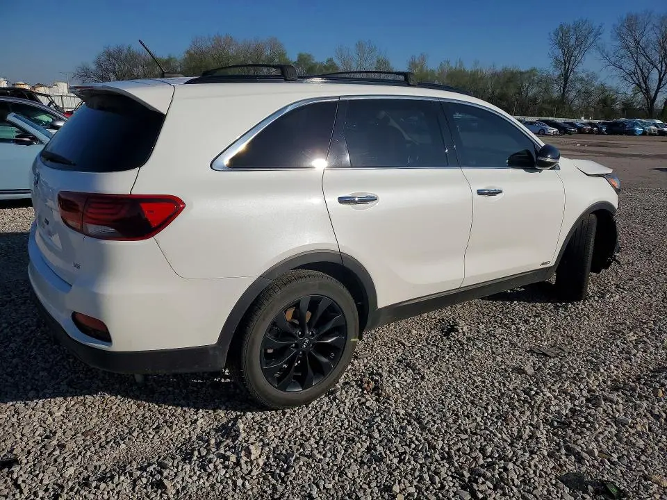 2020 KIA SORENTO S  