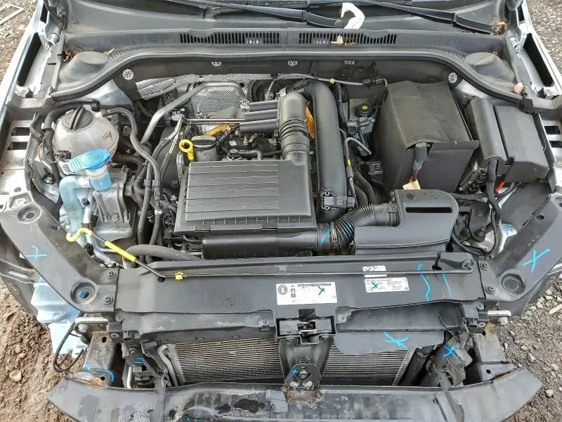 2016 VOLKSWAGEN JETTA SE  