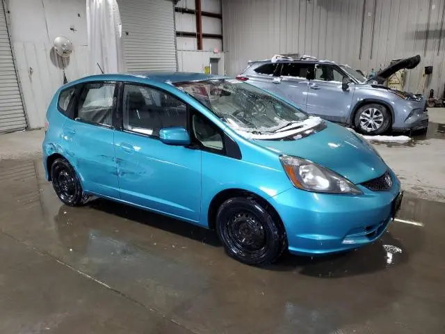 2012 HONDA FIT   