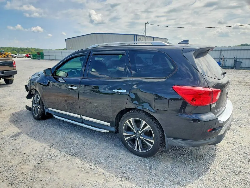 2019 NISSAN PATHFINDER PLATINUM  