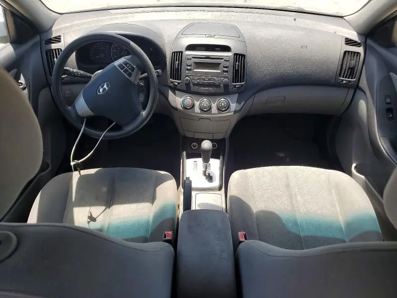 2010 HYUNDAI ELANTRA GLS  