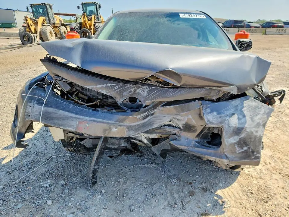 2012 TOYOTA COROLLA LE  