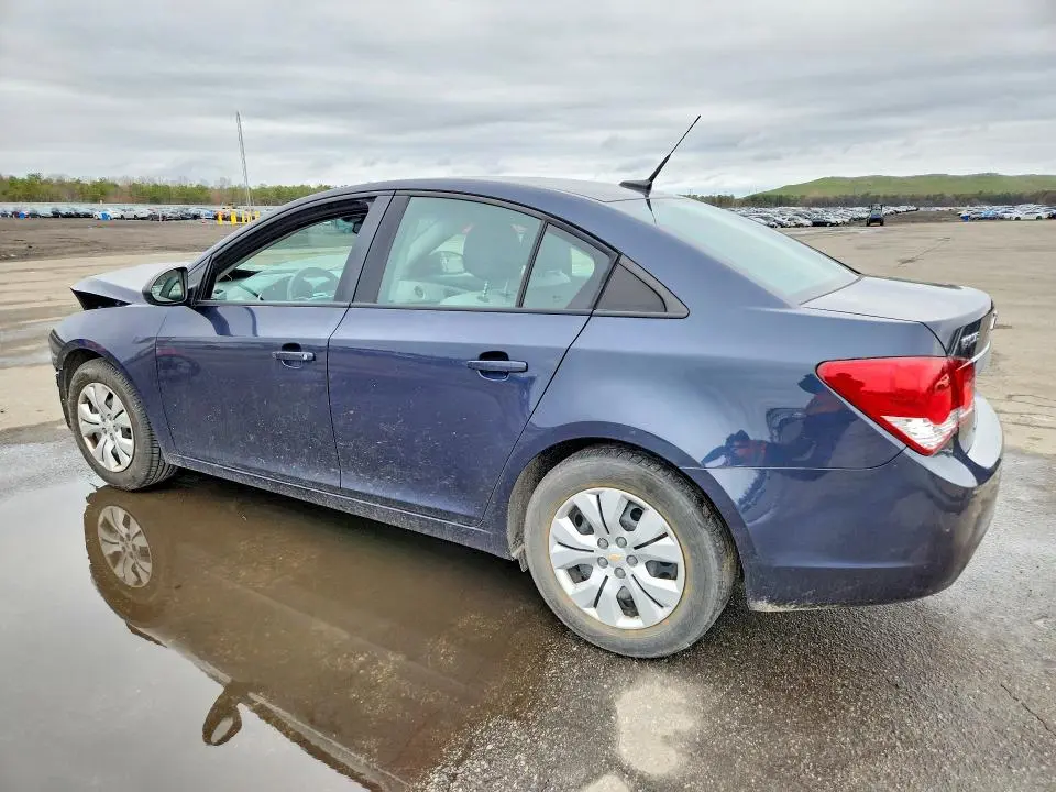 2014 CHEVROLET CRUZE LS  
