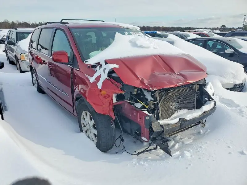 2013 CHRYSLER TOWN & COUNTRY TOURING  