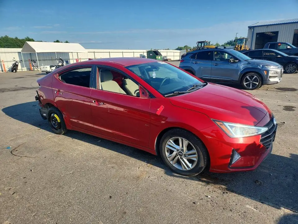 2019 HYUNDAI ELANTRA SEL  