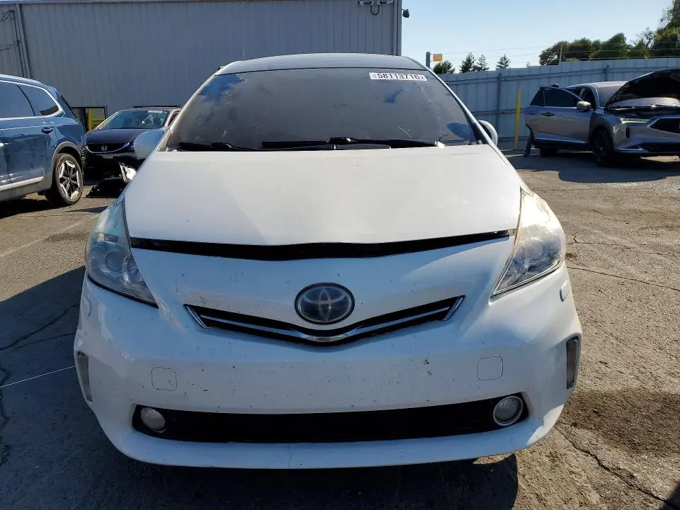 2013 TOYOTA PRIUS V FIVE  