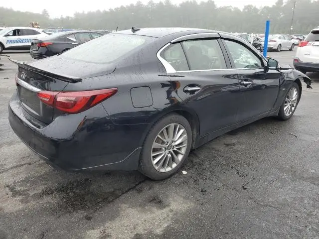 2018 INFINITI Q50 LUXE  