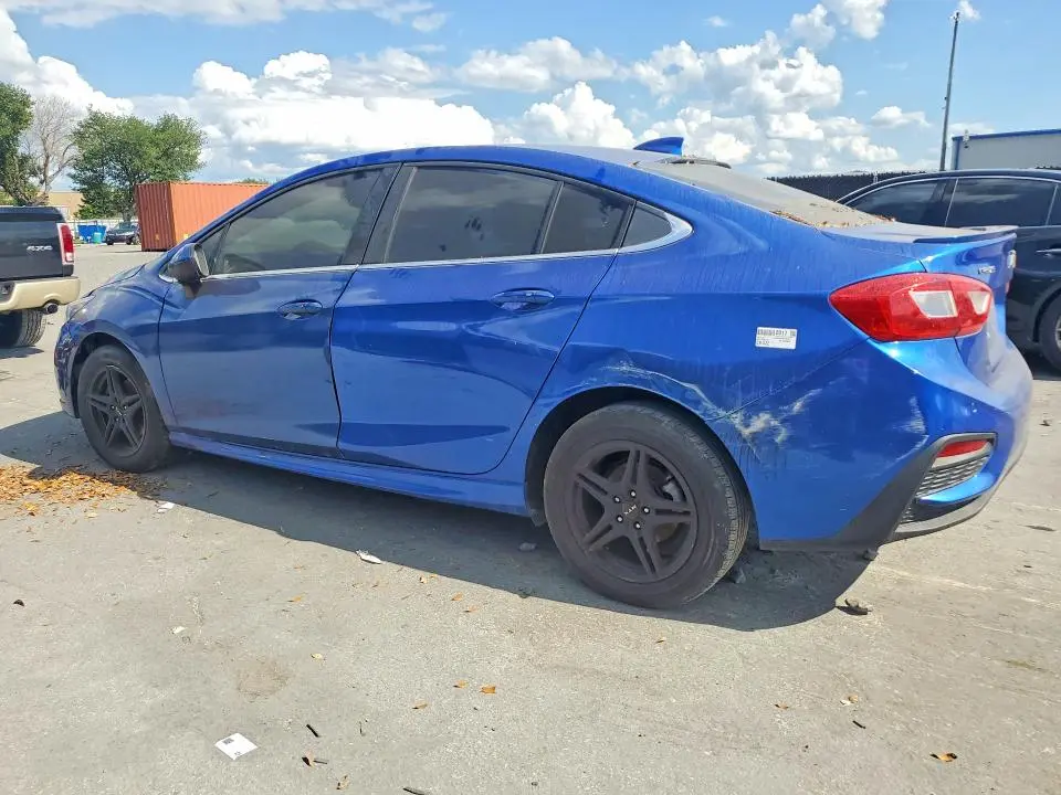 2017 CHEVROLET CRUZE LT  